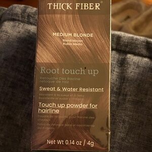 Medium Blonde Root Touch Up Powder